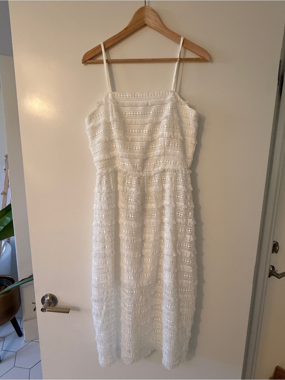 ALI & JAY Ivory/White Textured Dress